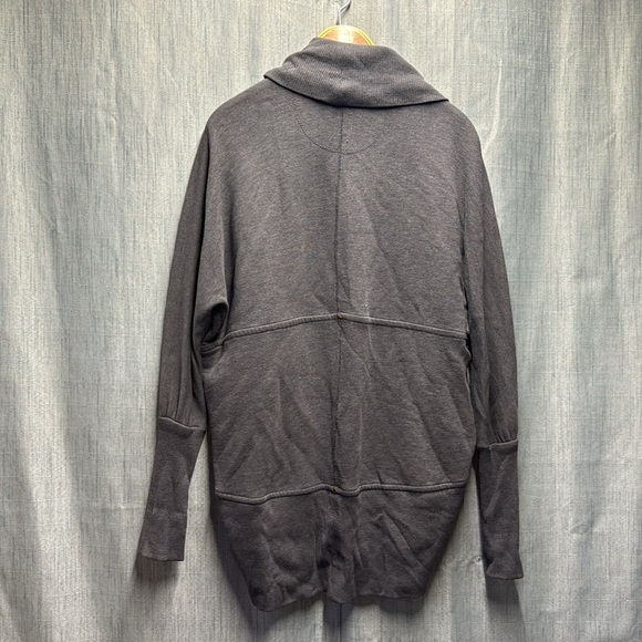 Aritzia Wilfred Gray diderot cardigan size XXS - Picture 6 of 8
